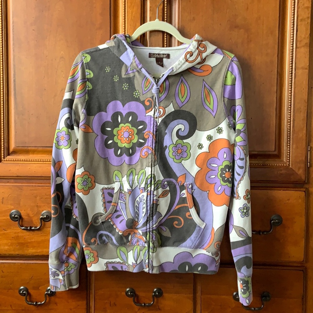Lucky 🍀 Brand Sweatshirt